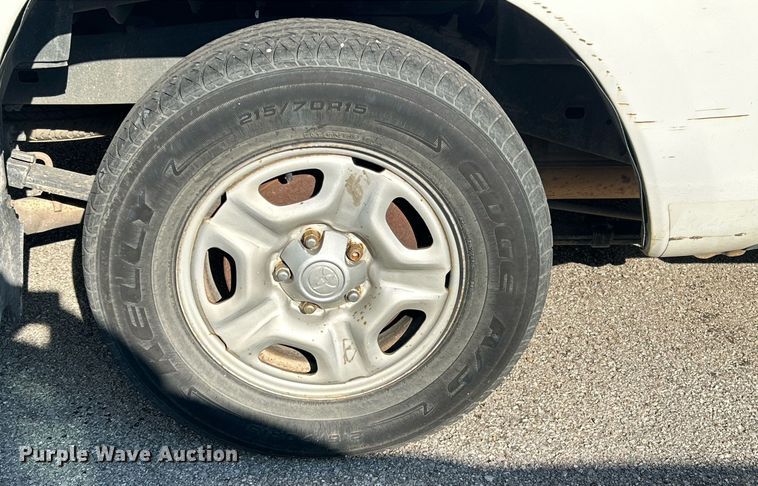 image for item EG0569 2013 Toyota Tacoma Access Cab pickup truck