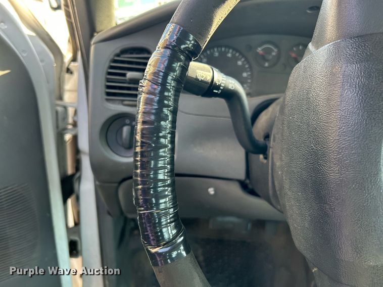 image for item EG0571 2011 Ford Ranger SuperCab pickup truck