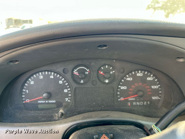 image for item EG0571 2011 Ford Ranger SuperCab pickup truck