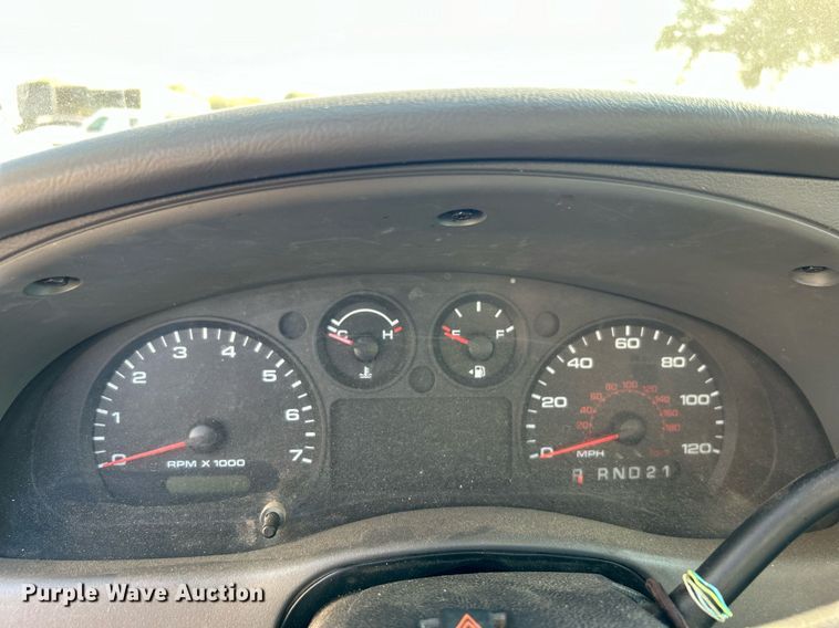 image for item EG0571 2011 Ford Ranger SuperCab pickup truck