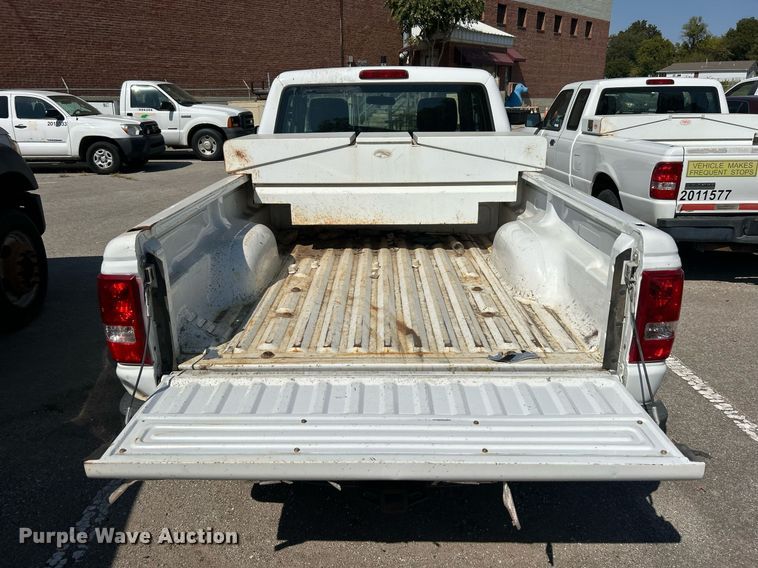 image for item EG0575 2011 Ford Ranger SuperCab pickup truck