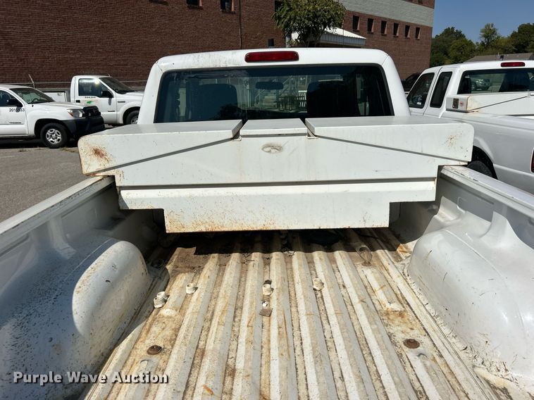 image for item EG0575 2011 Ford Ranger SuperCab pickup truck