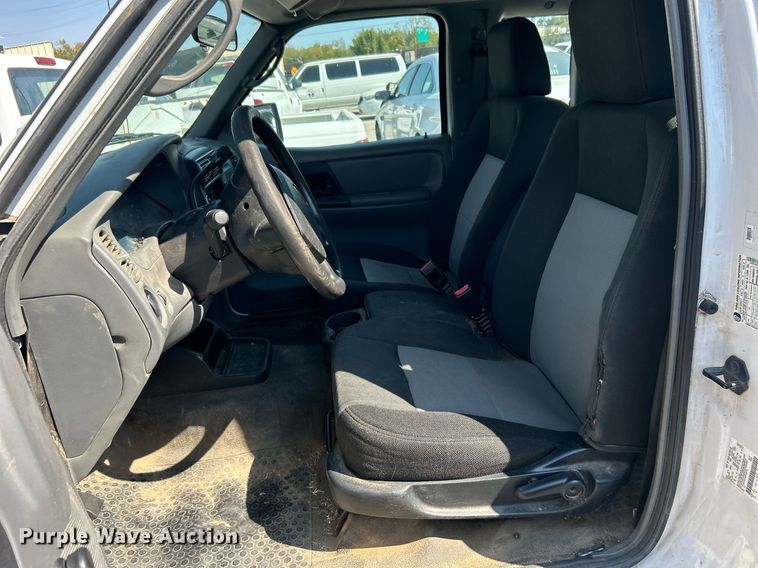 image for item EG0575 2011 Ford Ranger SuperCab pickup truck