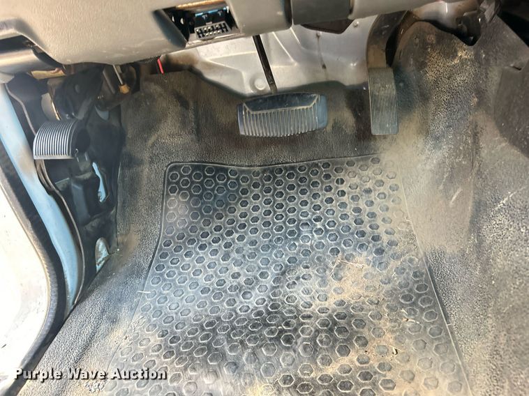 image for item EG0575 2011 Ford Ranger SuperCab pickup truck