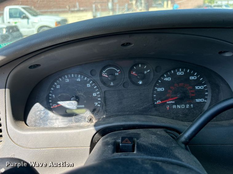 image for item EG0575 2011 Ford Ranger SuperCab pickup truck