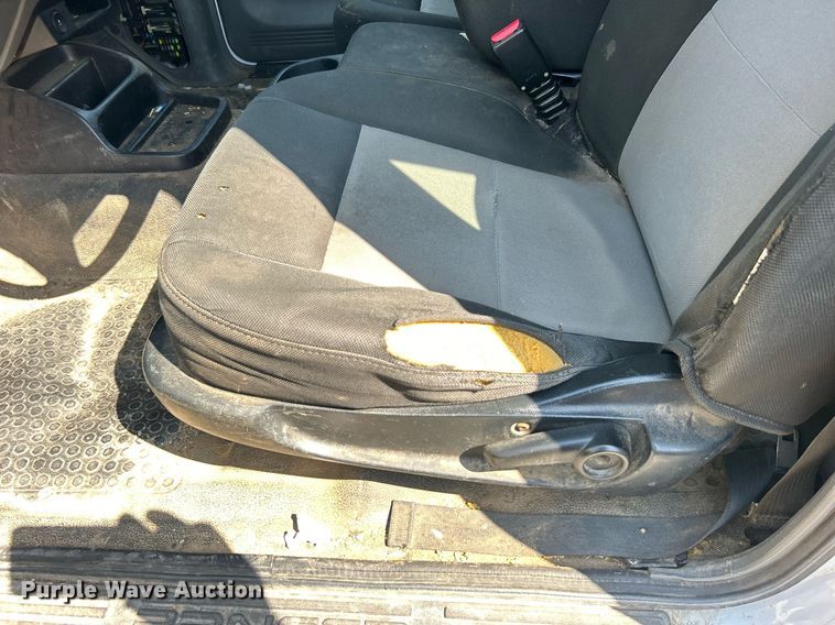 image for item EG0576 2011 Ford Ranger SuperCab pickup truck