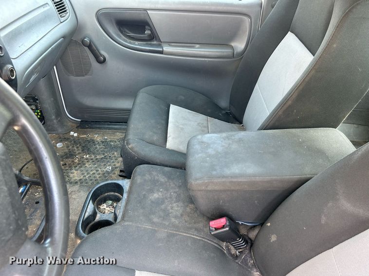 image for item EG0576 2011 Ford Ranger SuperCab pickup truck