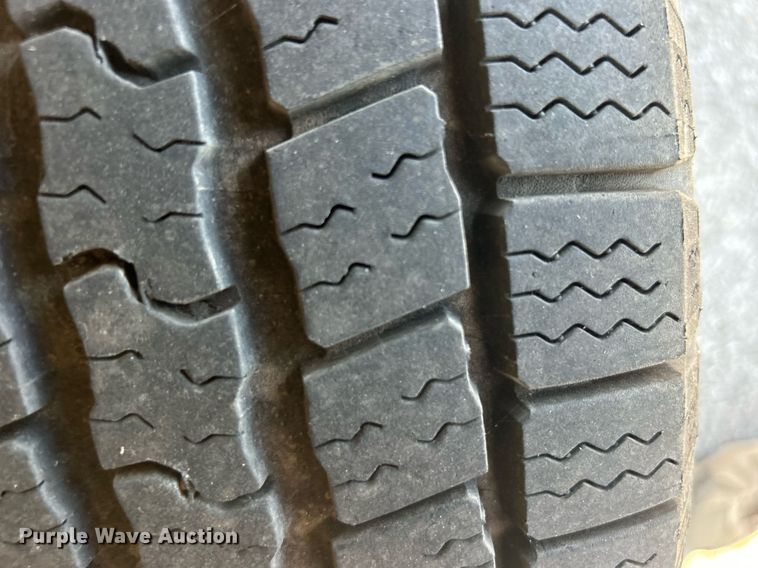 image for item EG0576 2011 Ford Ranger SuperCab pickup truck