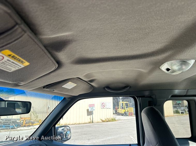 image for item EG0579 2002 Ford Ranger SuperCab pickup truck