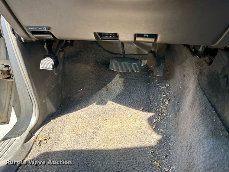 image for item EG0579 2002 Ford Ranger SuperCab pickup truck