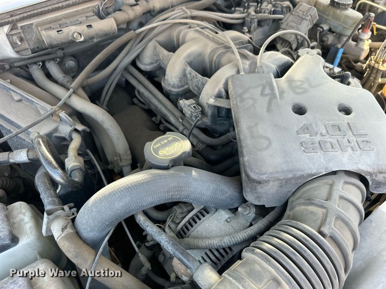 image for item EG0579 2002 Ford Ranger SuperCab pickup truck