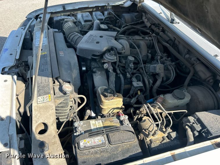 image for item EG0579 2002 Ford Ranger SuperCab pickup truck