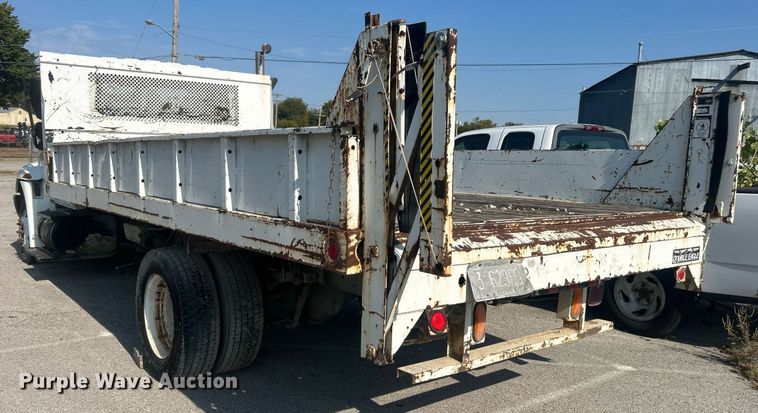 image for item EG0594 2008 International 4300 dump flatbed truck