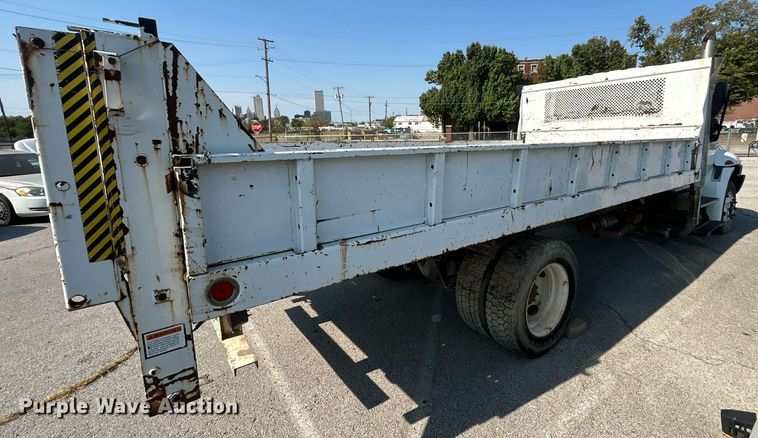image for item EG0594 2008 International 4300 dump flatbed truck