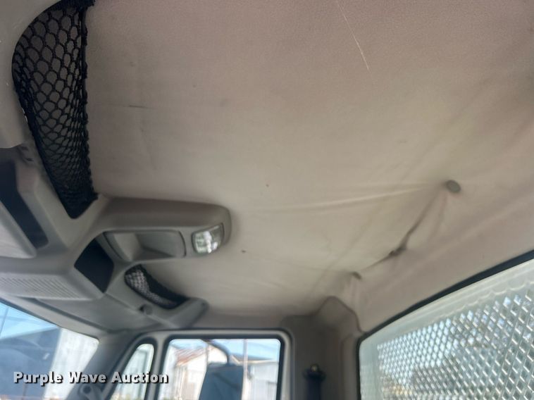 image for item EG0594 2008 International 4300 dump flatbed truck