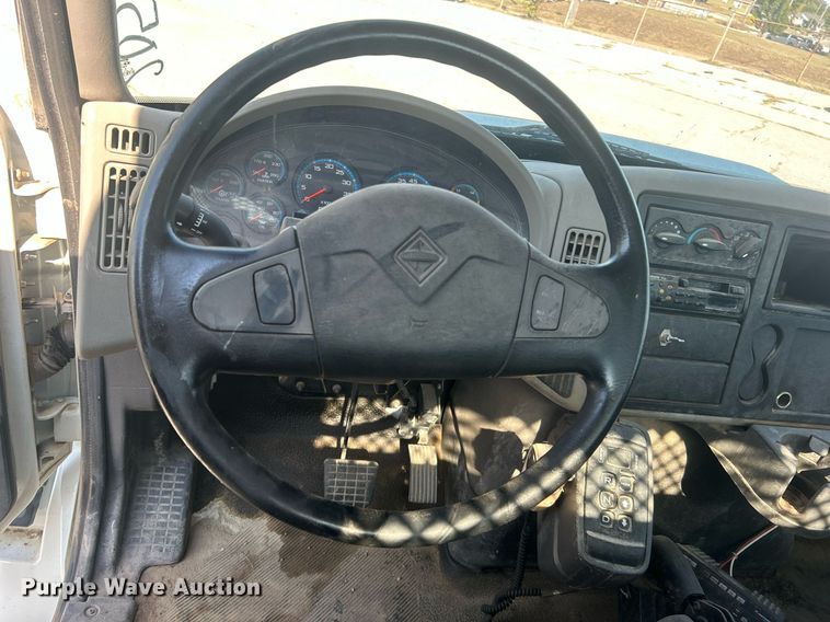 image for item EG0594 2008 International 4300 dump flatbed truck