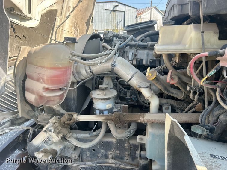 image for item EG0594 2008 International 4300 dump flatbed truck