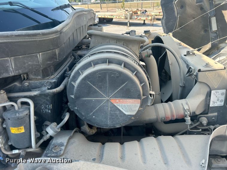 image for item EG0594 2008 International 4300 dump flatbed truck