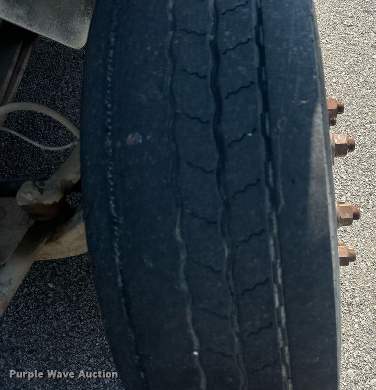 image for item EG0594 2008 International 4300 dump flatbed truck