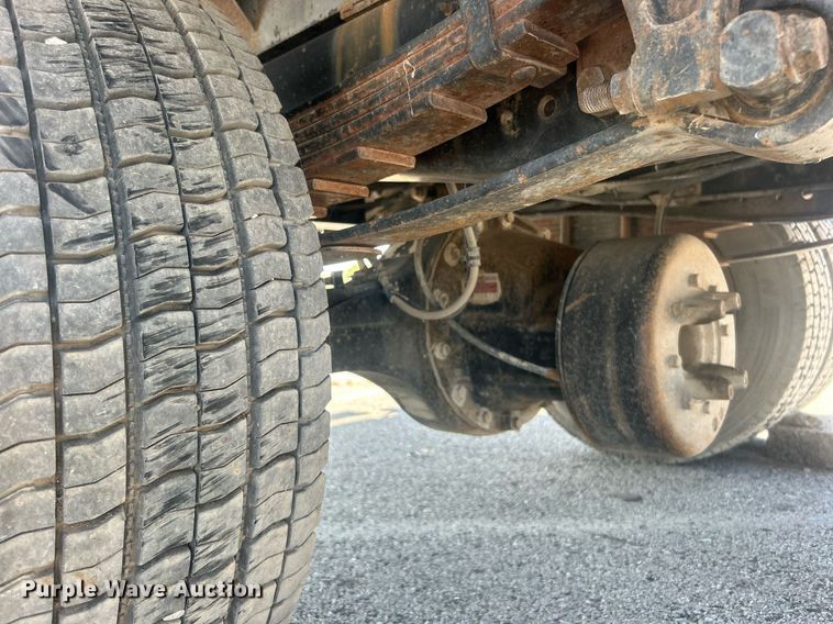 image for item EG0594 2008 International 4300 dump flatbed truck