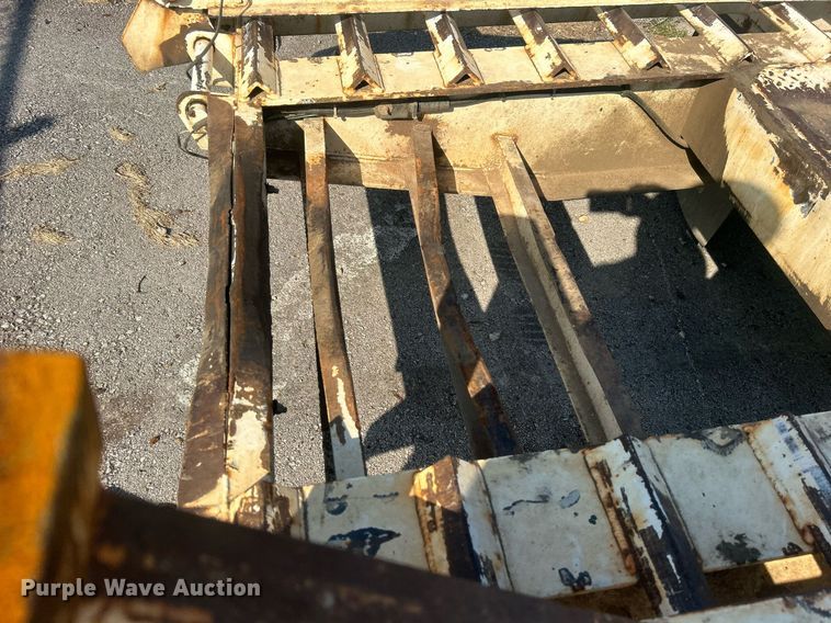 image for item EG0596 2012 Holden TDO 40 equipment trailer