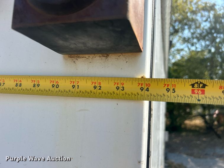 image for item EG0601 2008 International 4400 utility / service truck