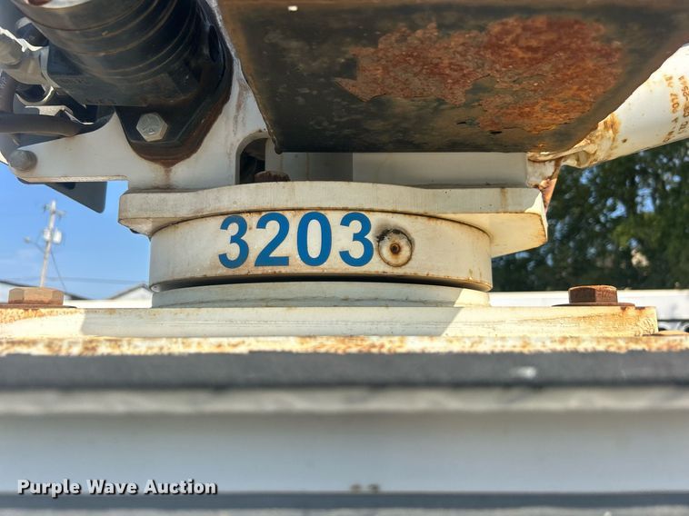 image for item EG0601 2008 International 4400 utility / service truck