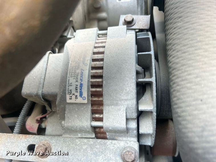 image for item EG0601 2008 International 4400 utility / service truck