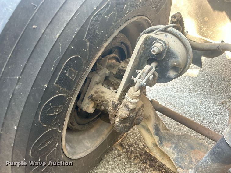 image for item EG0601 2008 International 4400 utility / service truck