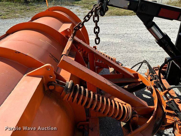 image for item EG6759 2005 International 4300 SBA  dump truck