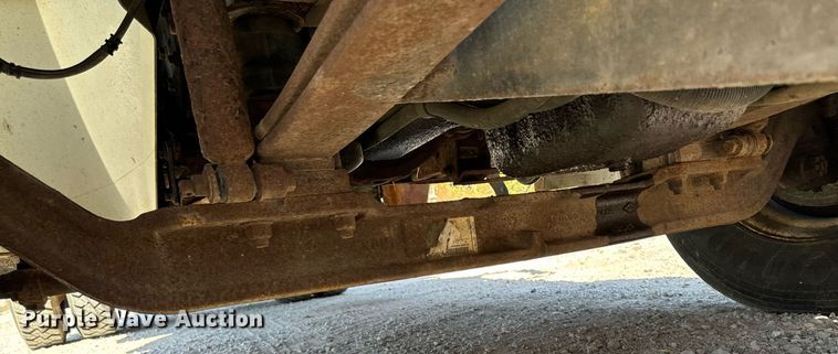 image for item EG6759 2005 International 4300 SBA  dump truck