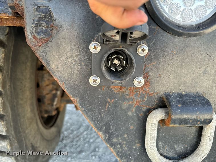 image for item EG6759 2005 International 4300 SBA  dump truck