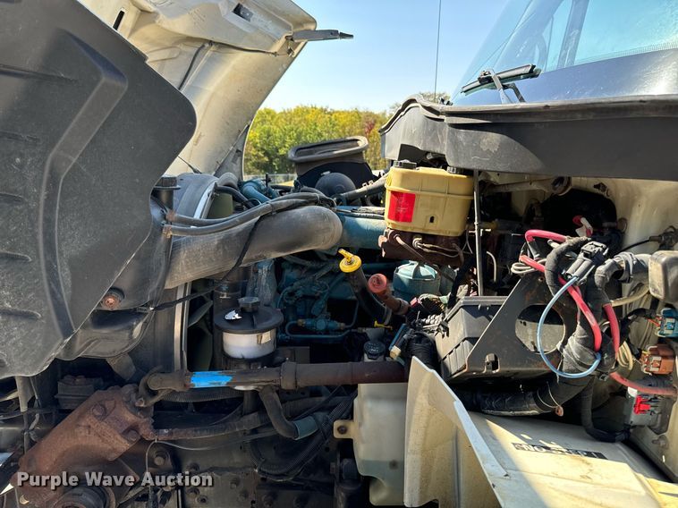 image for item EG6759 2005 International 4300 SBA  dump truck