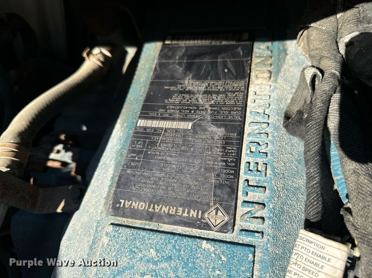 image for item EG6759 2005 International 4300 SBA  dump truck