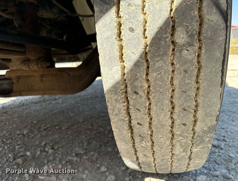 image for item EG6759 2005 International 4300 SBA  dump truck