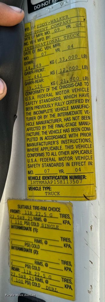 image for item EG6759 2005 International 4300 SBA  dump truck