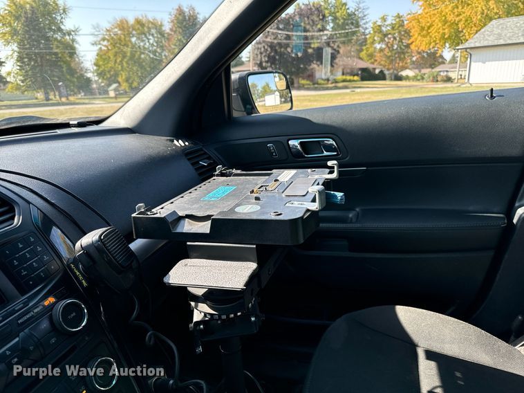 image for item EG6780 2017 Ford Explorer Police Interceptor  SUV