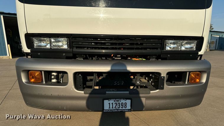 image for item EG6793 2007 GMC T7500  street sweeper truck