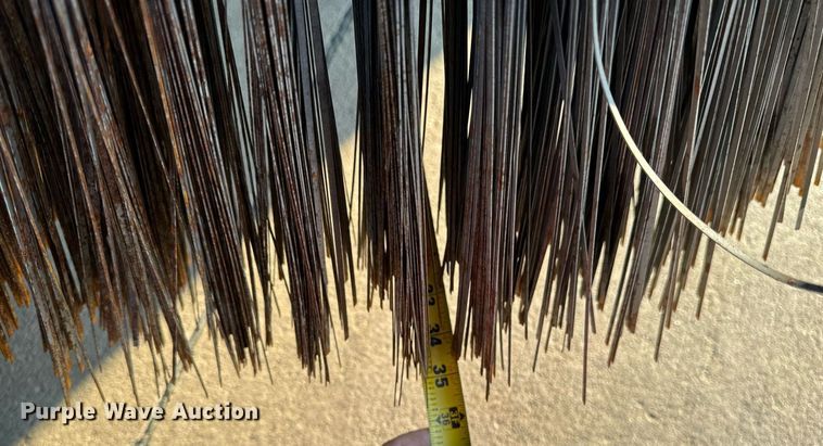 image for item EG6793 2007 GMC T7500  street sweeper truck