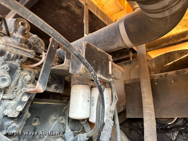 image for item EG6793 2007 GMC T7500  street sweeper truck