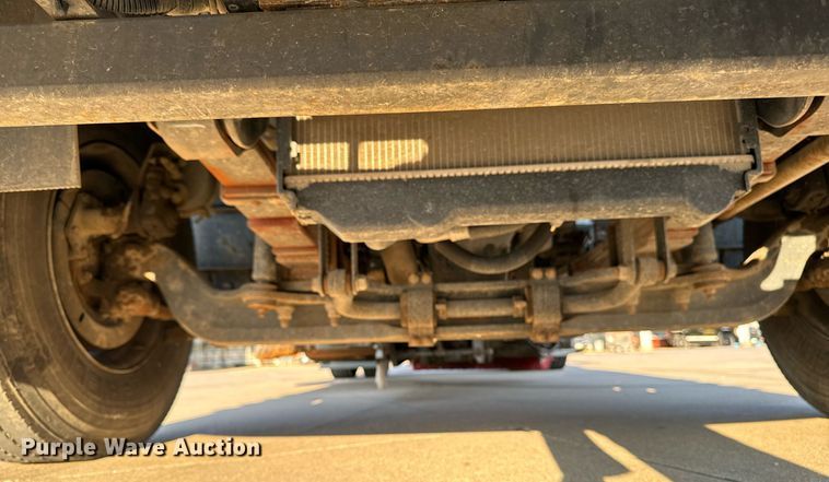 image for item EG6793 2007 GMC T7500  street sweeper truck