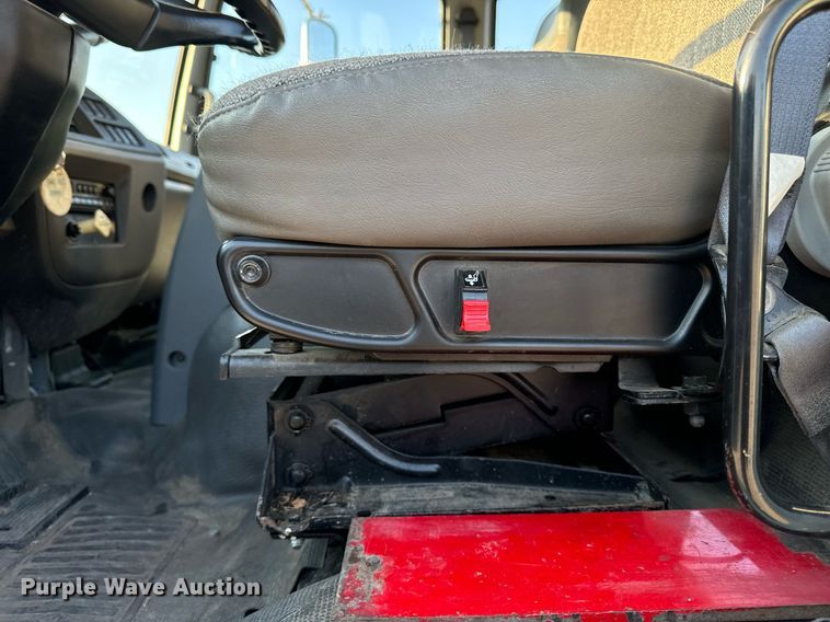 image for item EG6793 2007 GMC T7500  street sweeper truck