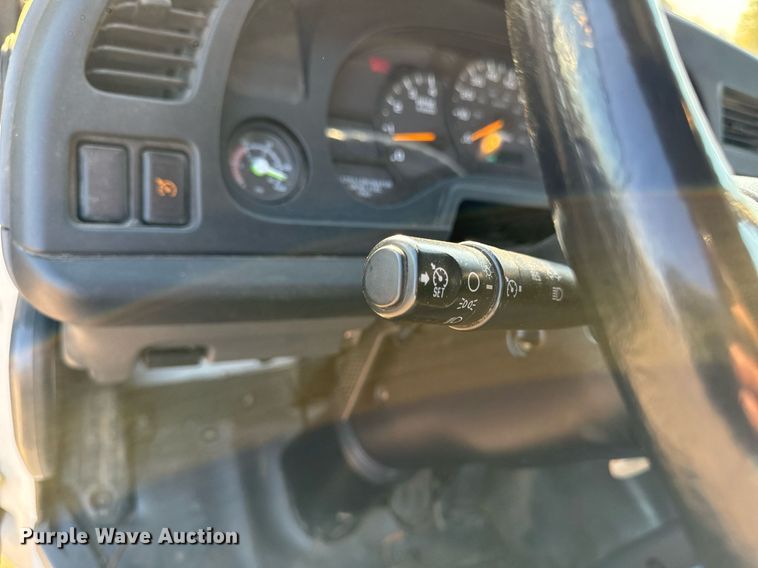 image for item EG6793 2007 GMC T7500  street sweeper truck