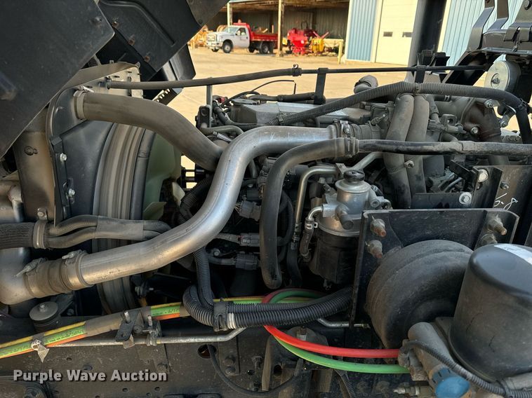 image for item EG6793 2007 GMC T7500  street sweeper truck