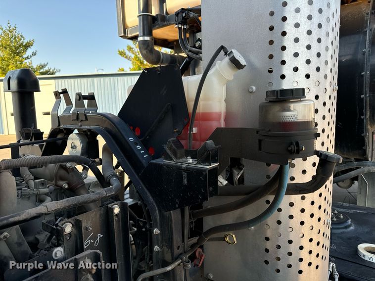 image for item EG6793 2007 GMC T7500  street sweeper truck