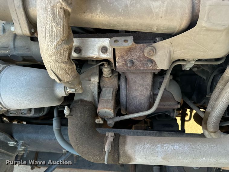 image for item EG6793 2007 GMC T7500  street sweeper truck