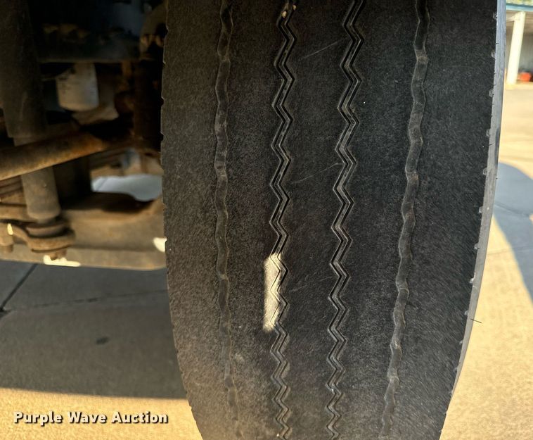 image for item EG6793 2007 GMC T7500  street sweeper truck