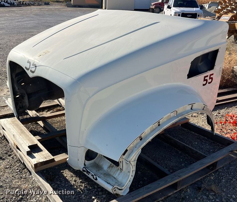 image for item EH2880 Truck hood