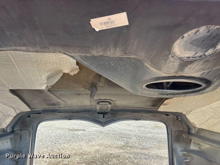 image for item EH2880 Truck hood