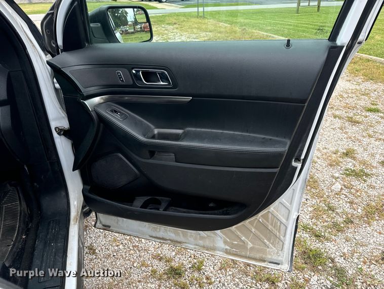 image for item EH6983 2017 Ford Explorer Police Interceptor SUV